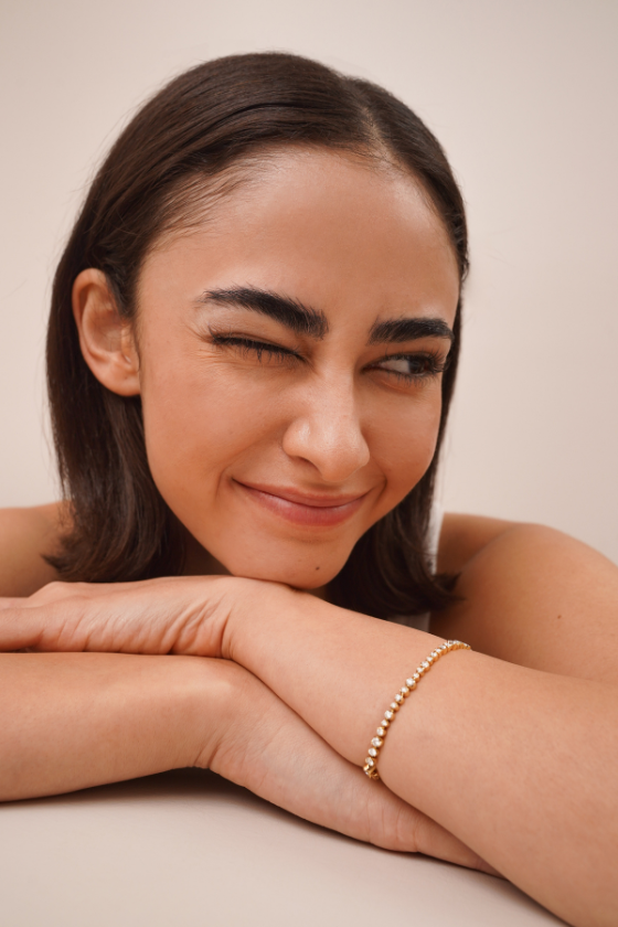 Buccal Slimming Facial